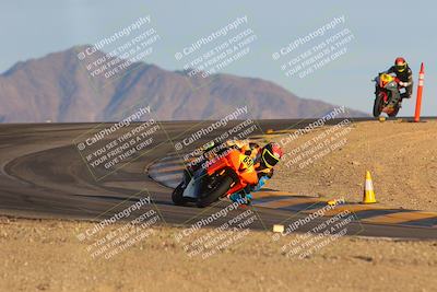 media/Dec-16-2023-CVMA (Sat) [[bb38a358a2]]/Race 13 Amateur Supersport Middleweight/